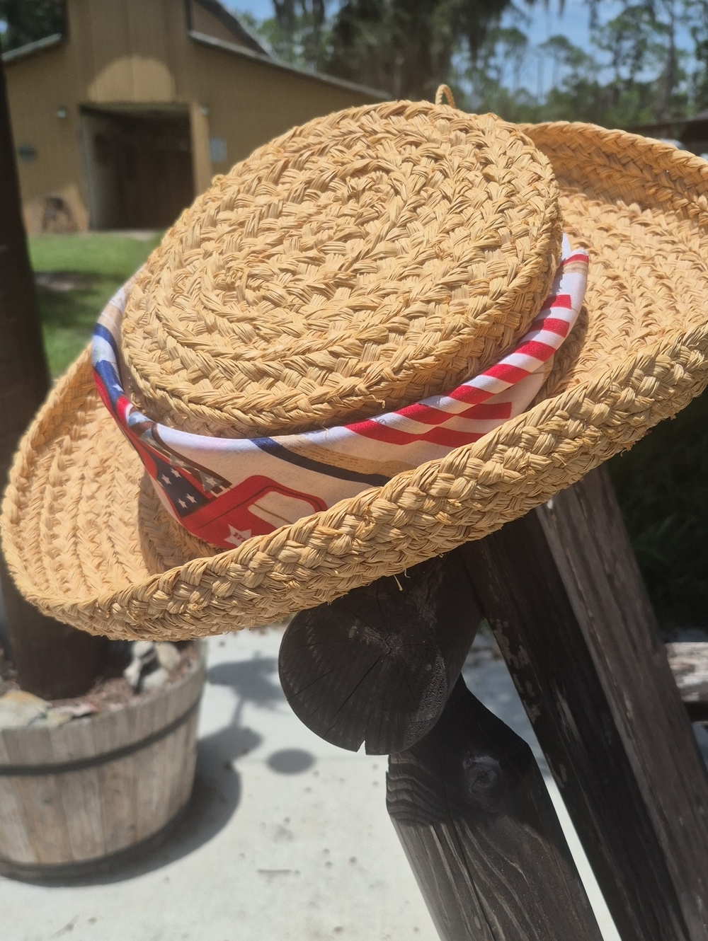 Kaminski Helen Kaminski Hat Handmade In Madsgascar 100% Raffia Patrotic Scarf US